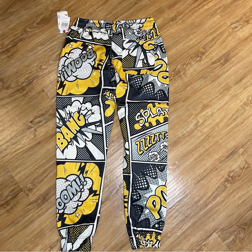 NWT, Snap Joggers By Drill Clothing Co. MSRP 62$, Comic Strip BANG, POP, BOOM, M